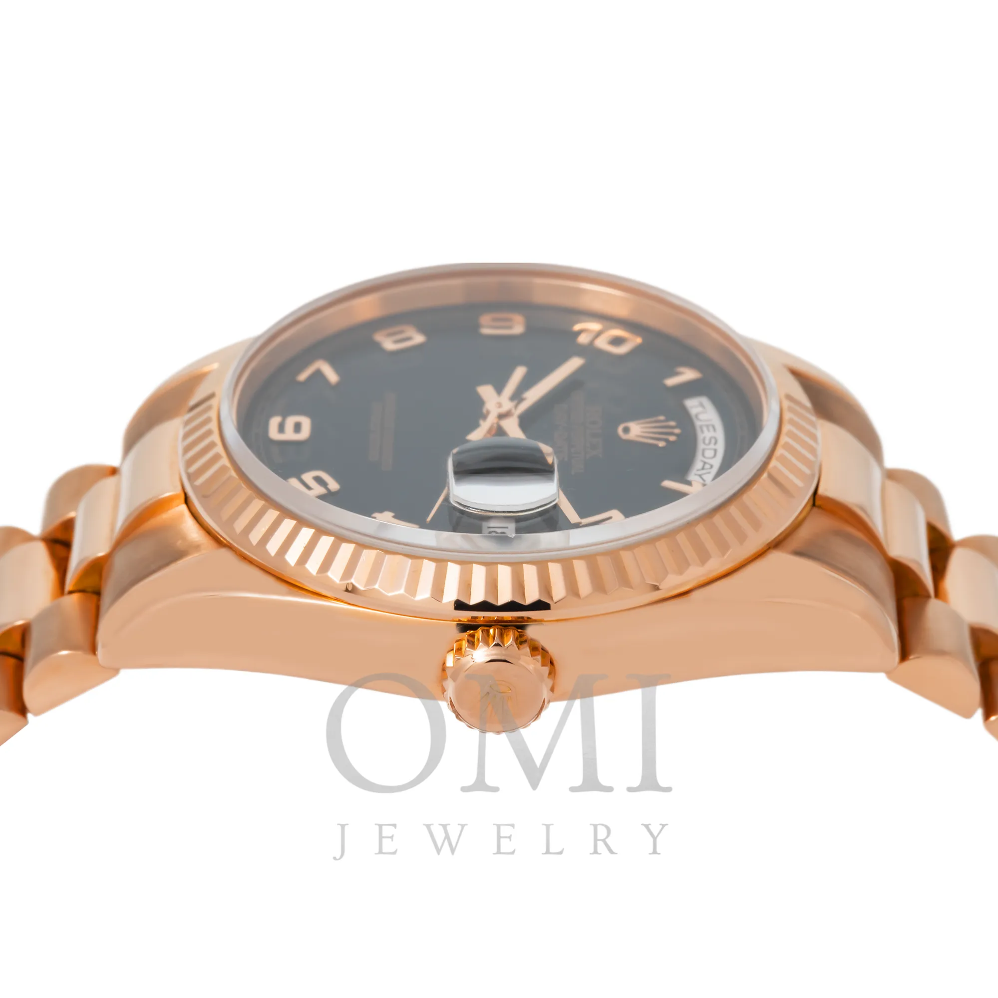 18K ROSE GOLD ROLEX DAY-DATE 118235 36MM WITH BLACK NUMERALS DIAL