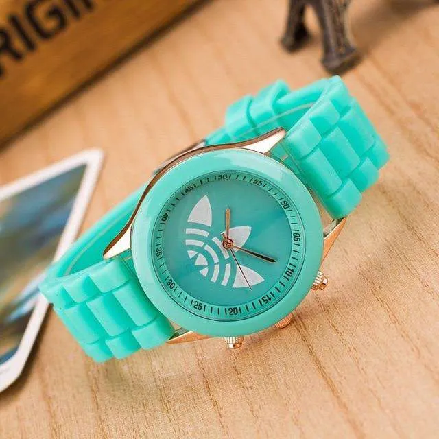 Watches Men Women Ladies Quartz wristwatches black white Analog Ladies Wrist Watch Watches women clock drop ship