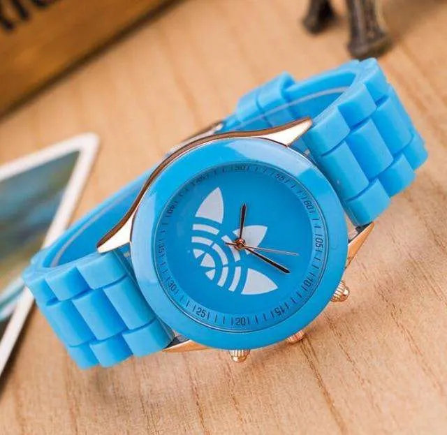 Watches Men Women Ladies Quartz wristwatches black white Analog Ladies Wrist Watch Watches women clock drop ship